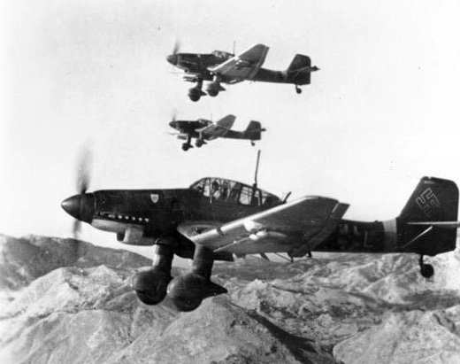 Junkers Ju-87 <i>Stuka</i> (German Dive Bombers)