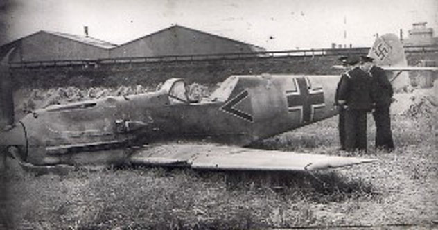 Me-109 Shot Down near Shoreham Airport