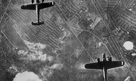 Dornier Do-217s Over London's Docks