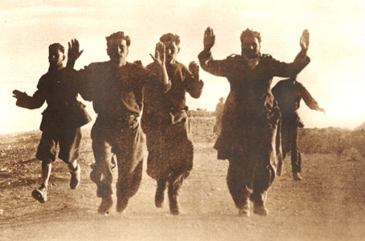 Italian army prisoners - rapidly losing stomach for war