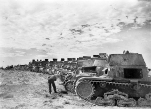 Italian tanks captured at Beda Fomm