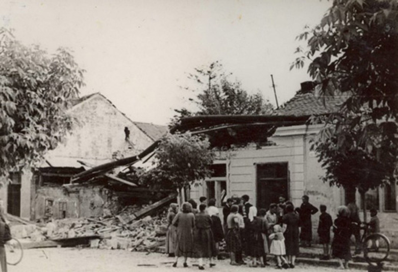 Civilians View Damage