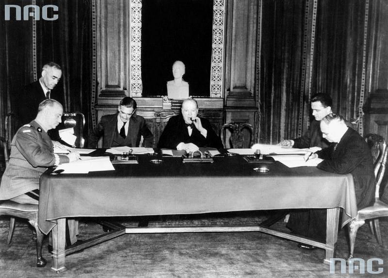 Signing of the SikorskiMayski Agreement