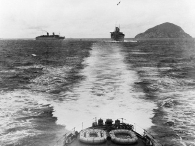 HMAS <i>Sydney</i> on Escort Duty