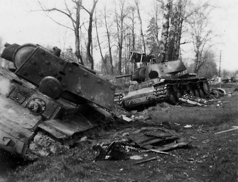 Soviet KV-1E and KV-1