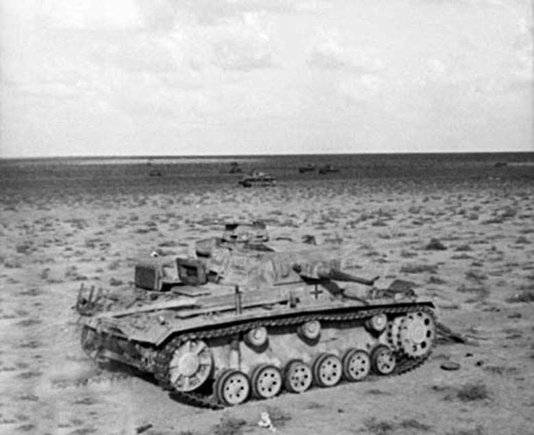 Damaged <i>Panzer IIIs</i> at Belhamed