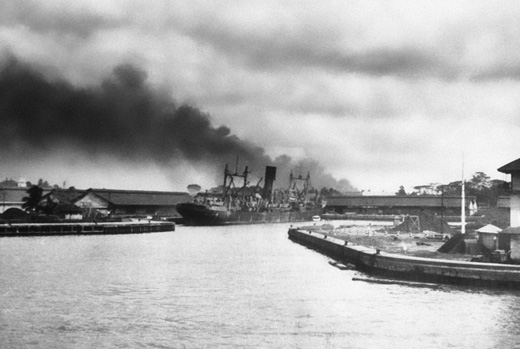 Japanese Bomb Singapore's Docks