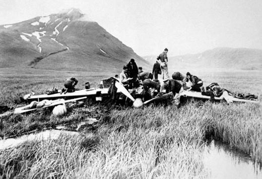 US Recover Crew Looking Over Japanese Zero