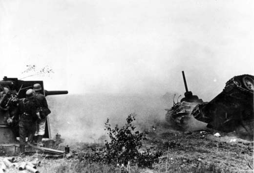 Heavy flak Guns Dealing with Soviet Tanks, July 1942