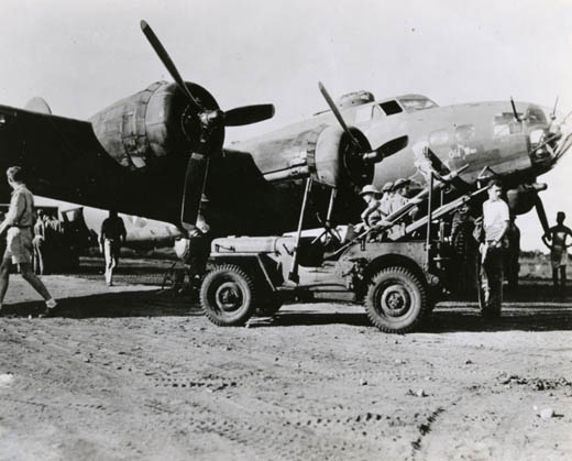 A 19th Bomb Group B-17