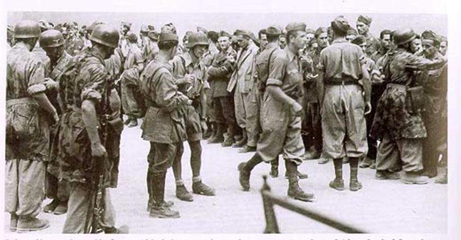 Italians Being Disarmed
