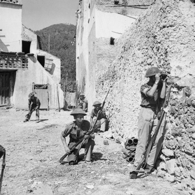 British Patrol Enters Pugliano