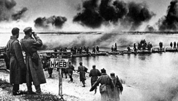 Soviet Troops During Kiev Offensive