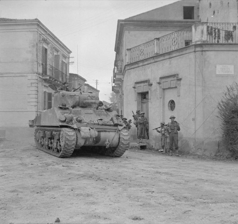 Sherman Tank in Frisa