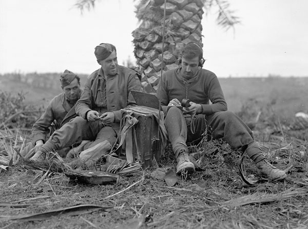 Infantrymen of The Loyal Edmonton Regiment