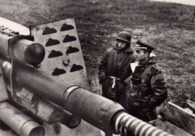 Lt Johann Muhr and His Flak Gun