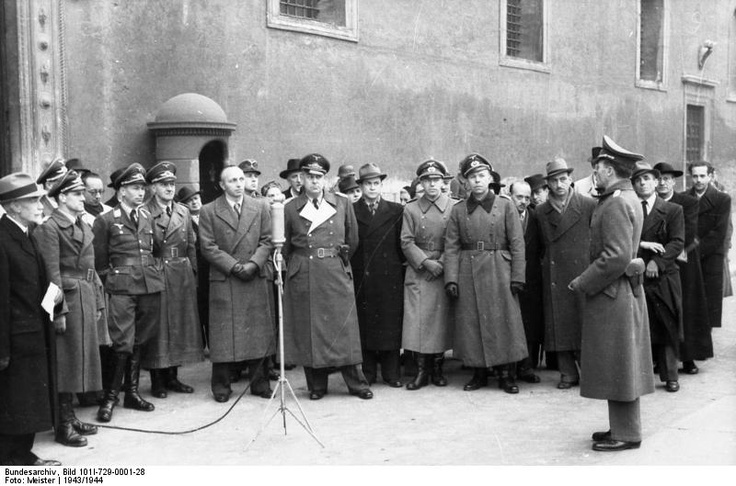 German officers announcing seizure