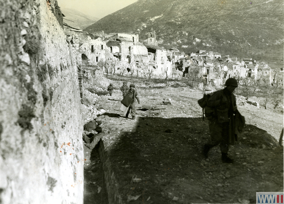 US Soldiers Enter San Vittore