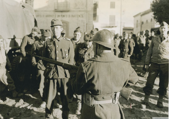 German Prisoners of War in Italy