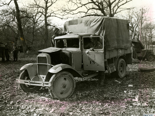 US soldiers examining a Russian truck