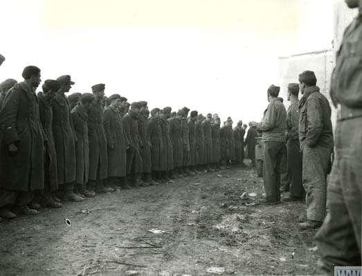 German POWs in Acquafondata, Italy