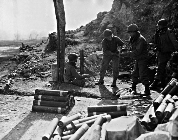 A mortar of the US 34th Division