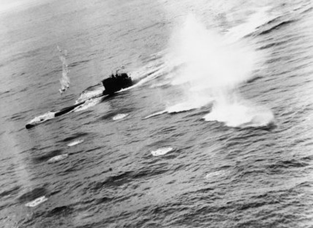 <i>U-625</i> under attack