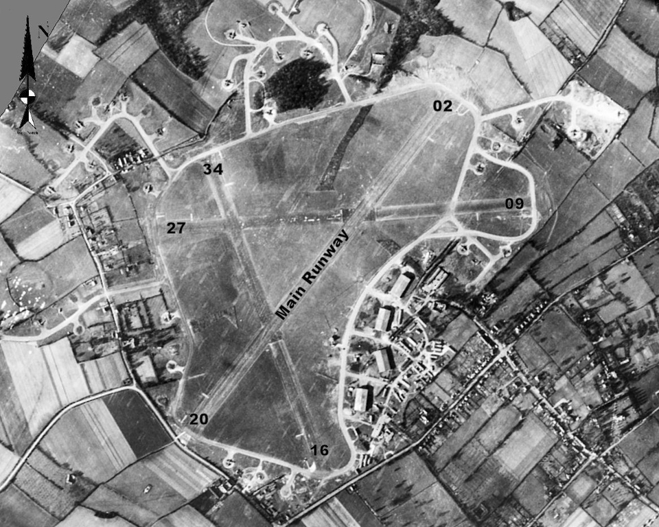 Aerial photograph of Bovingdon airfield