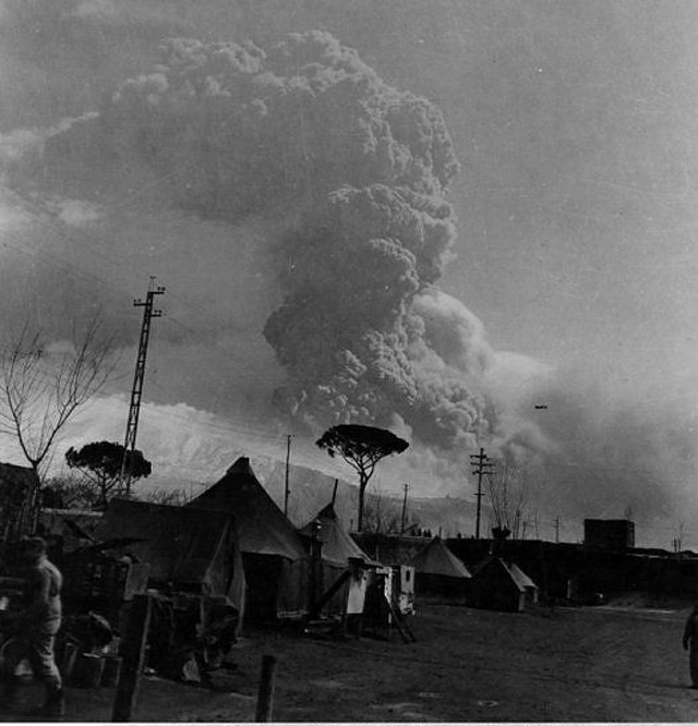 340th Bomb Group In Front Of Vesuvius