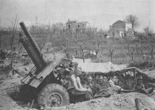 25 pounder from 5th New Zealand Field Regiment