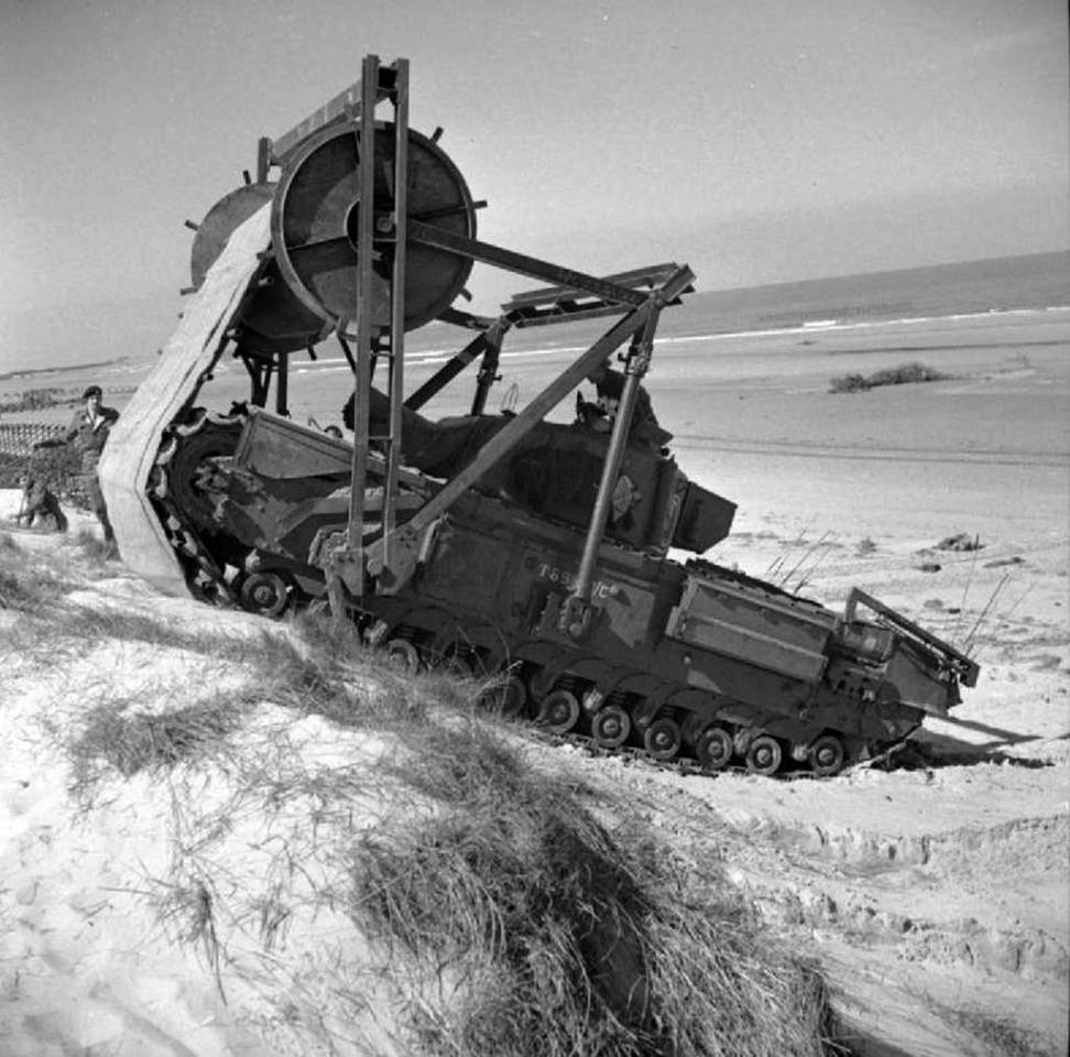 Churchill AVRE laying bobbin