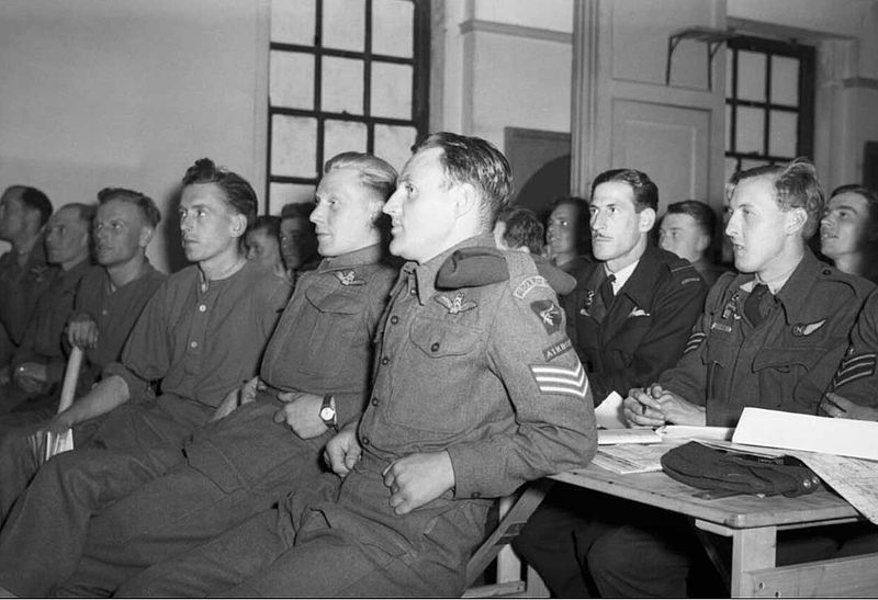 Glider Pilots and Crews Briefing