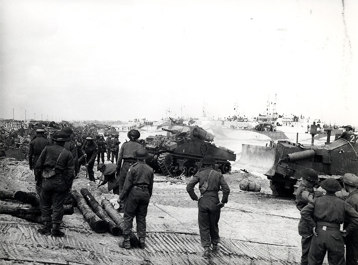 Canadian troops on D-Day+4