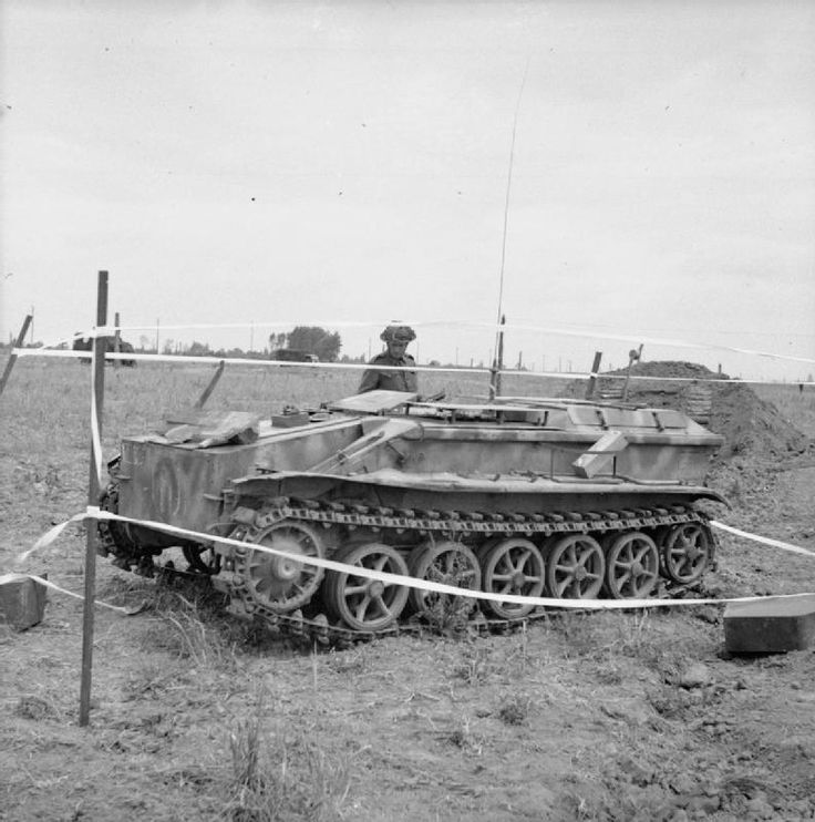 German Remote-controlled Tracked Vehicle