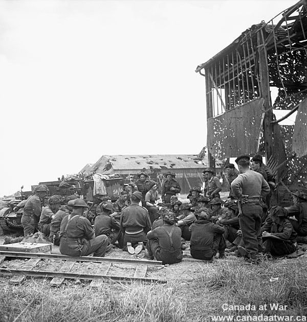 Canadian Troops Briefing