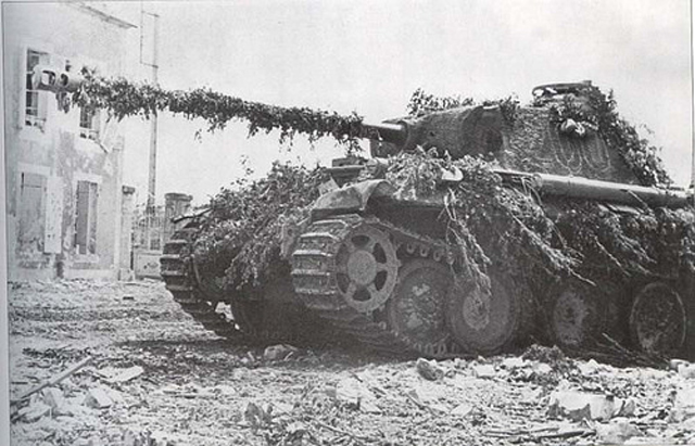 <i>Panther Ausf A</i> in Normandy