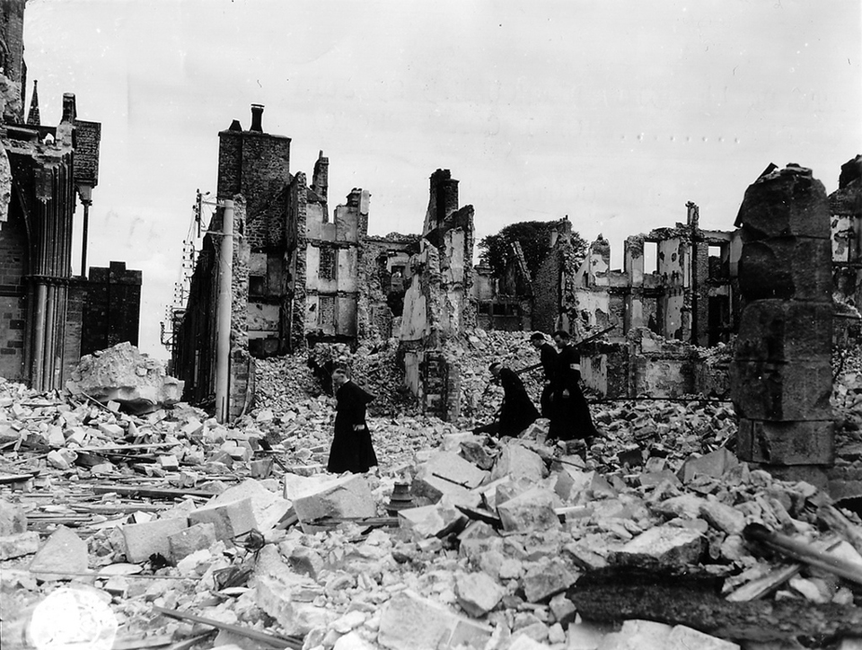 Coutances, 29 July 1944