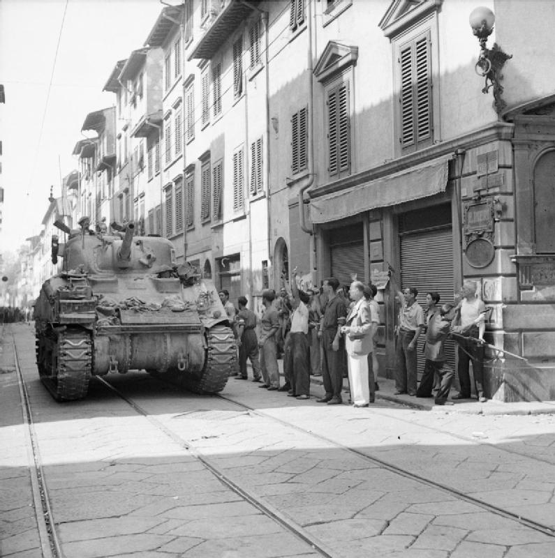 A Sherman tank enters Florence