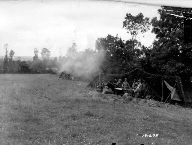 US Artillery in Action