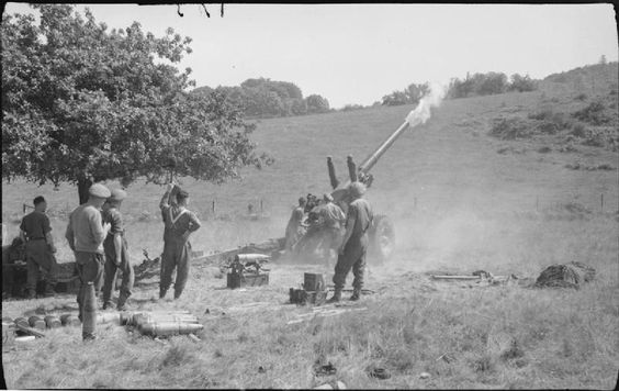 5.5-inch gun firing near Vallee