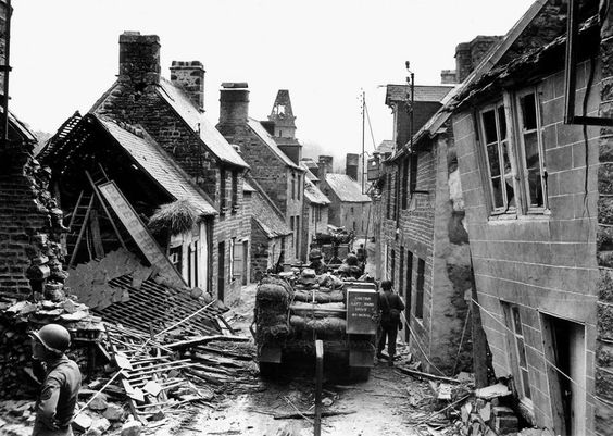 Half-tracks in Saint-Michel