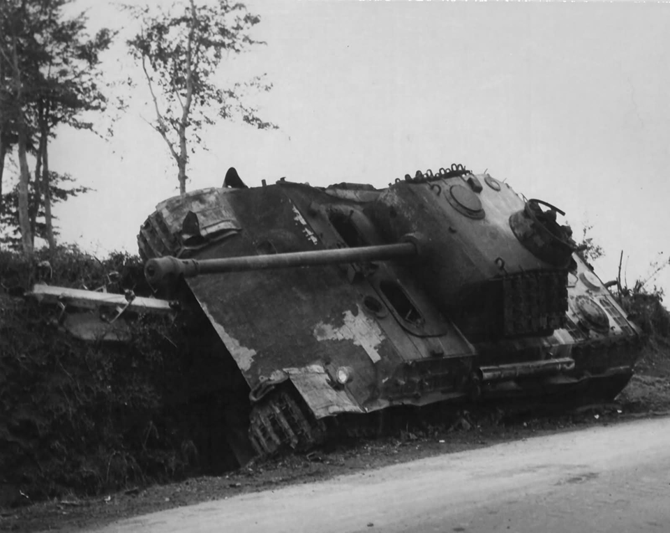 Captured German <i>Panzerkampfwagen V Panther Ausf G</i>