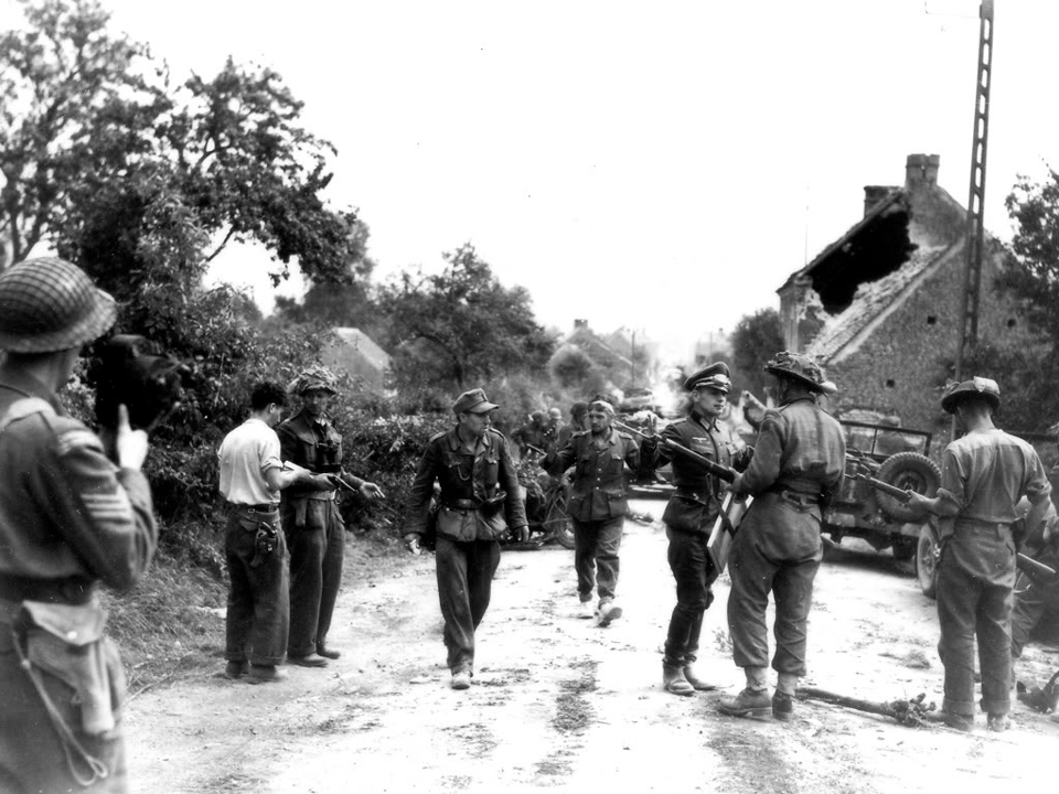 Canadian attack at Lambert sur Dive