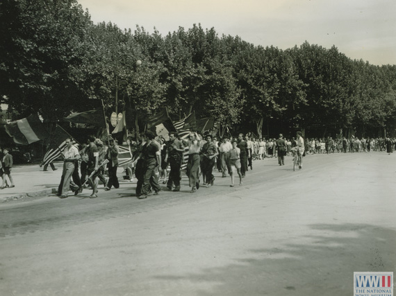 French People Celebrate Their Liberation