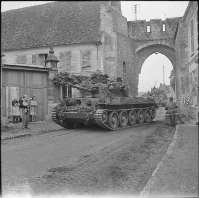 Cromwell tank in Trie-Chateau