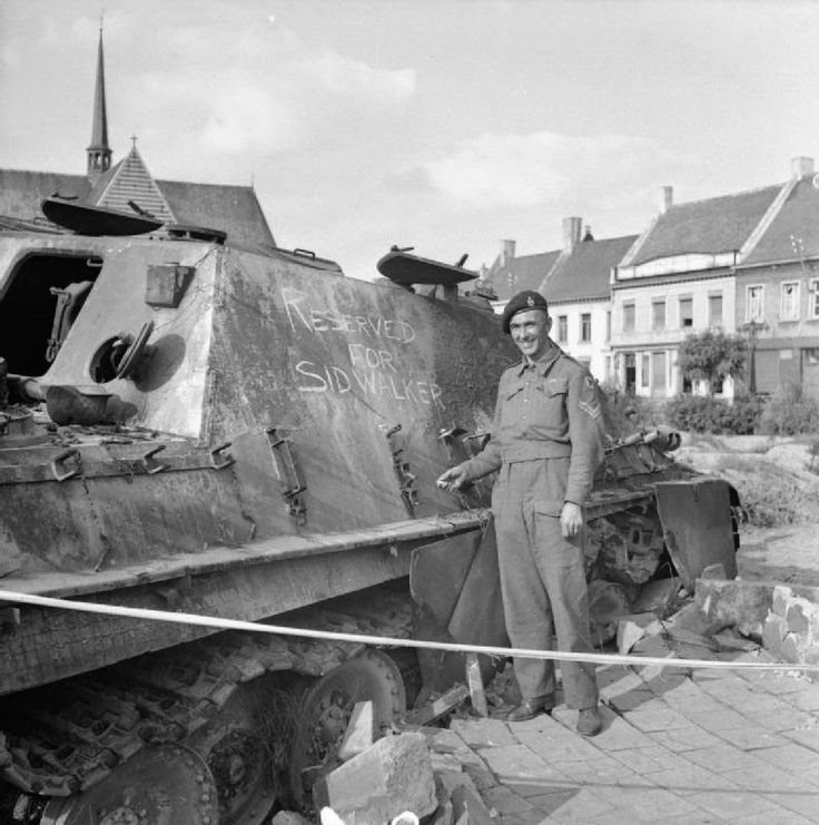 Knocked-out <i>Jagdpanther</i> in Geel