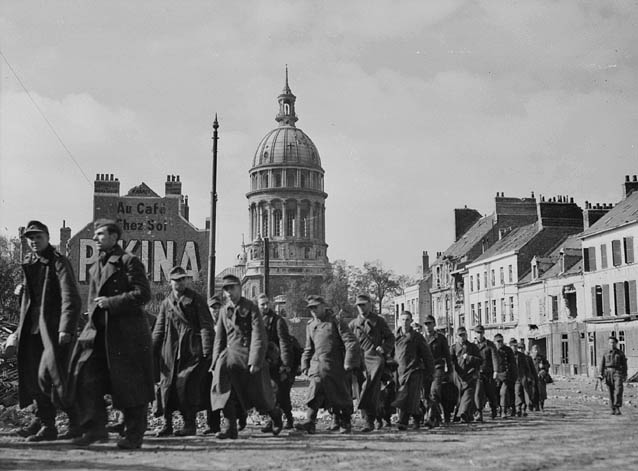 German POWs in Boulogne