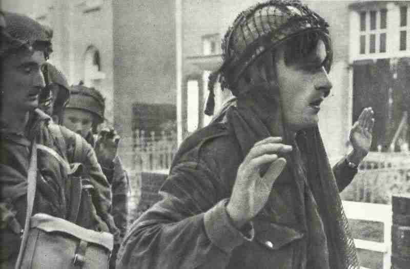 British Paratroopers in Arnhem go into Captivity