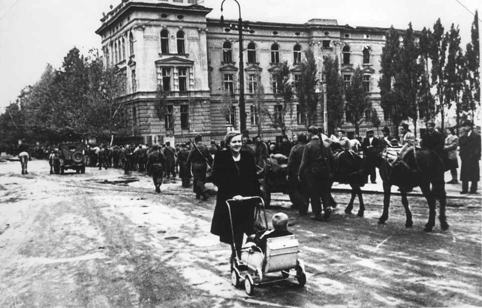 Partisans in Belgrade, october 1944