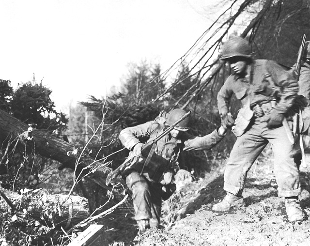 US Soldiers in the Hrtgen Forest